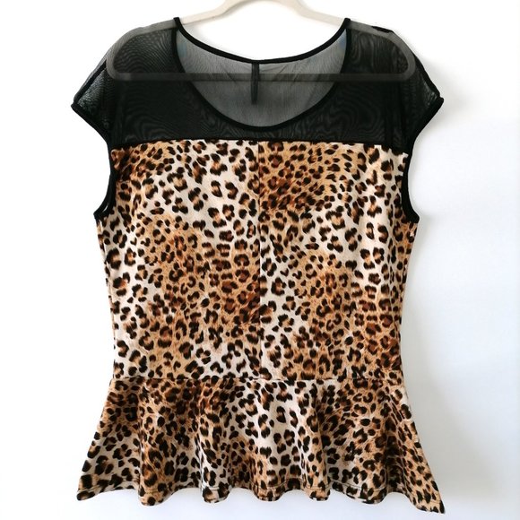 Iris Design Beige Round Neck Short Sleeve Leopard Print Blouse Top Size 2XL - Picture 4 of 6